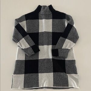 Max Studio Black and Gray Plaid Turtleneck Sweater